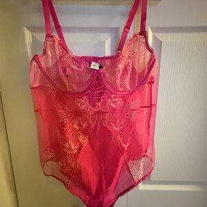 NWT Torrid 0/L/12 Pink Lace Chemise